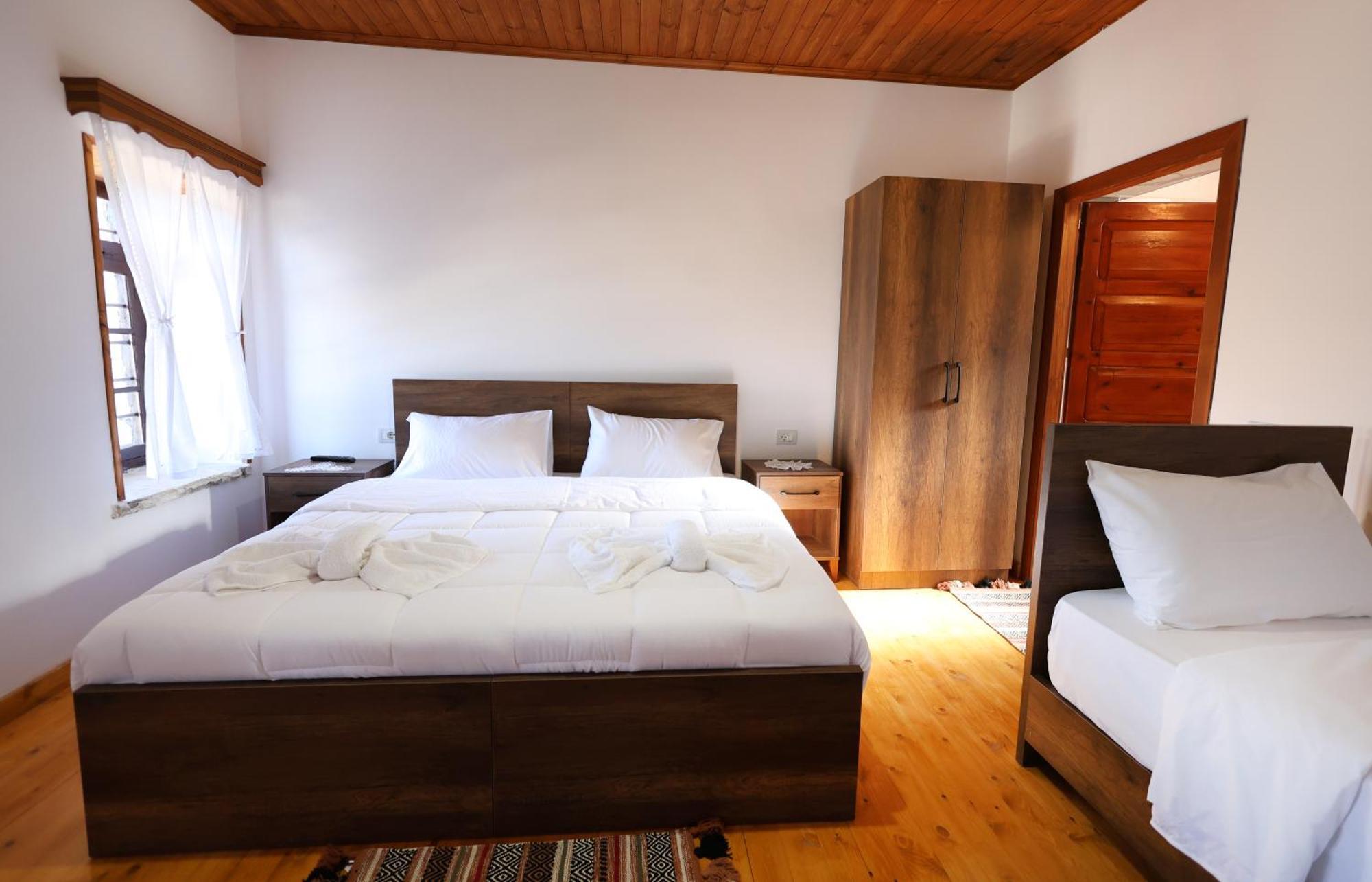 Villa Shpiragu Village Experience Berat Exterior foto