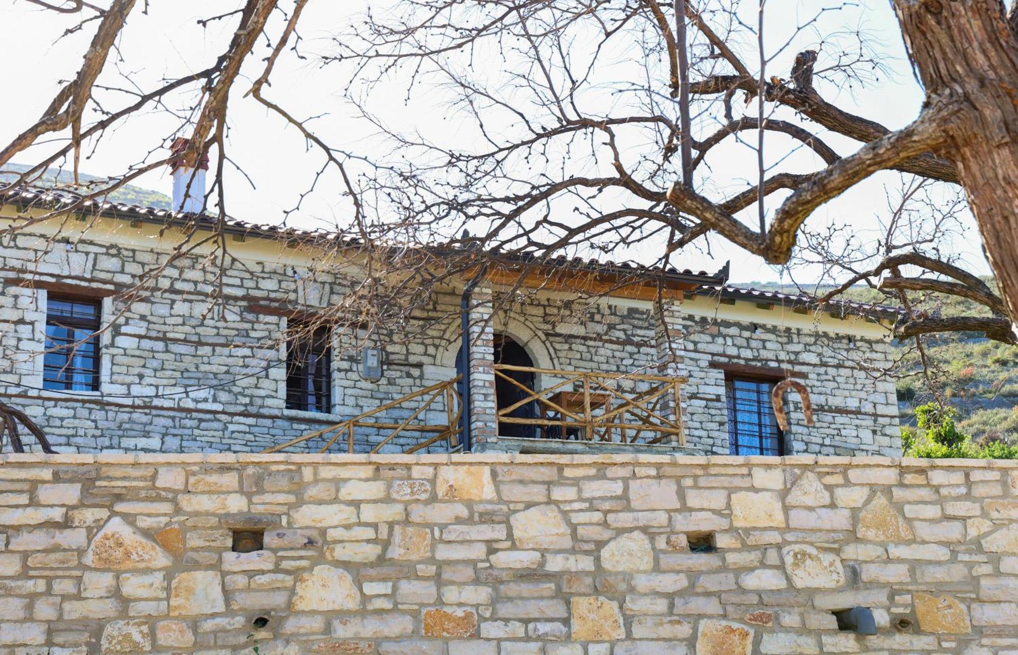 Villa Shpiragu Village Experience Berat Exterior foto