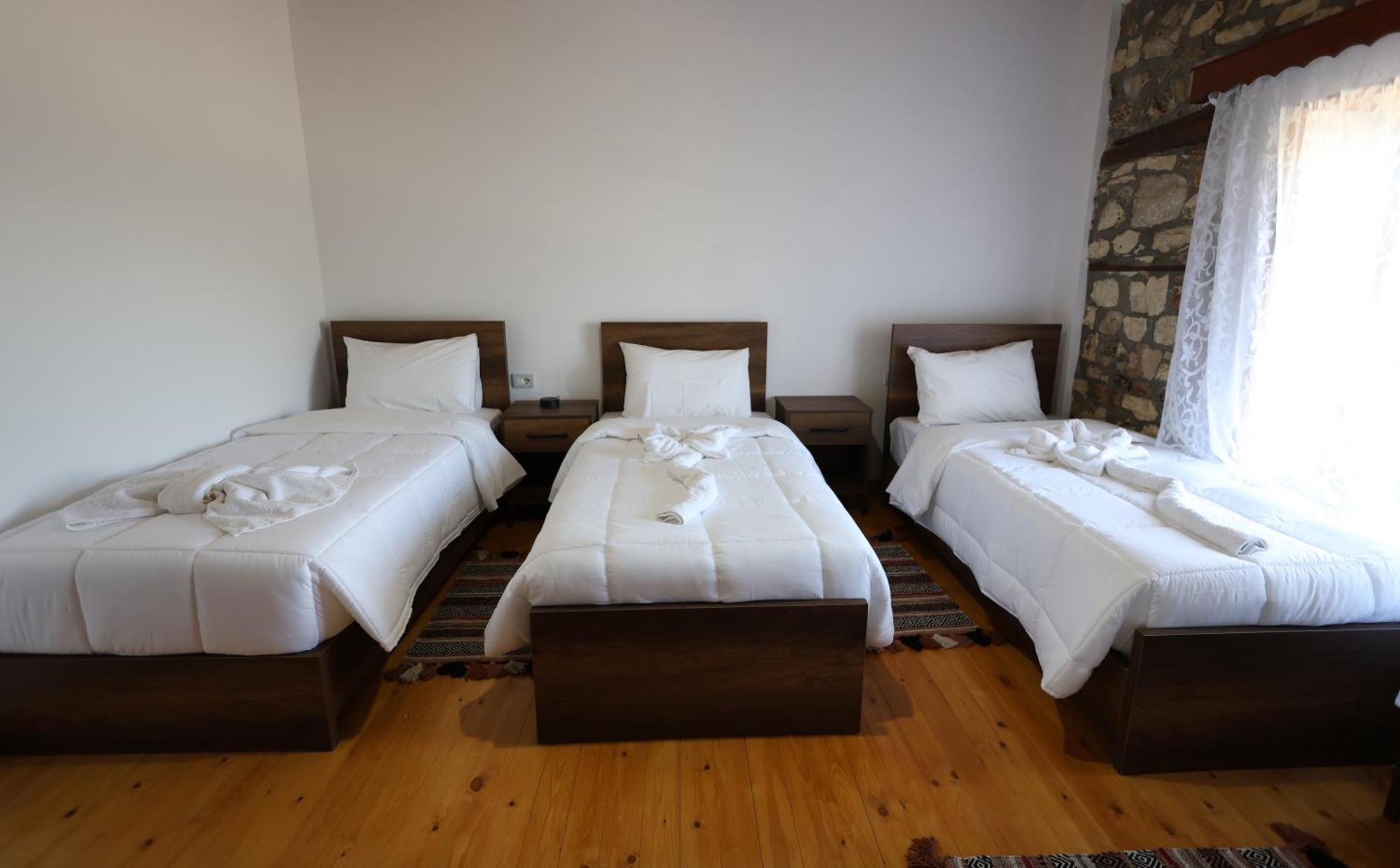 Villa Shpiragu Village Experience Berat Exterior foto