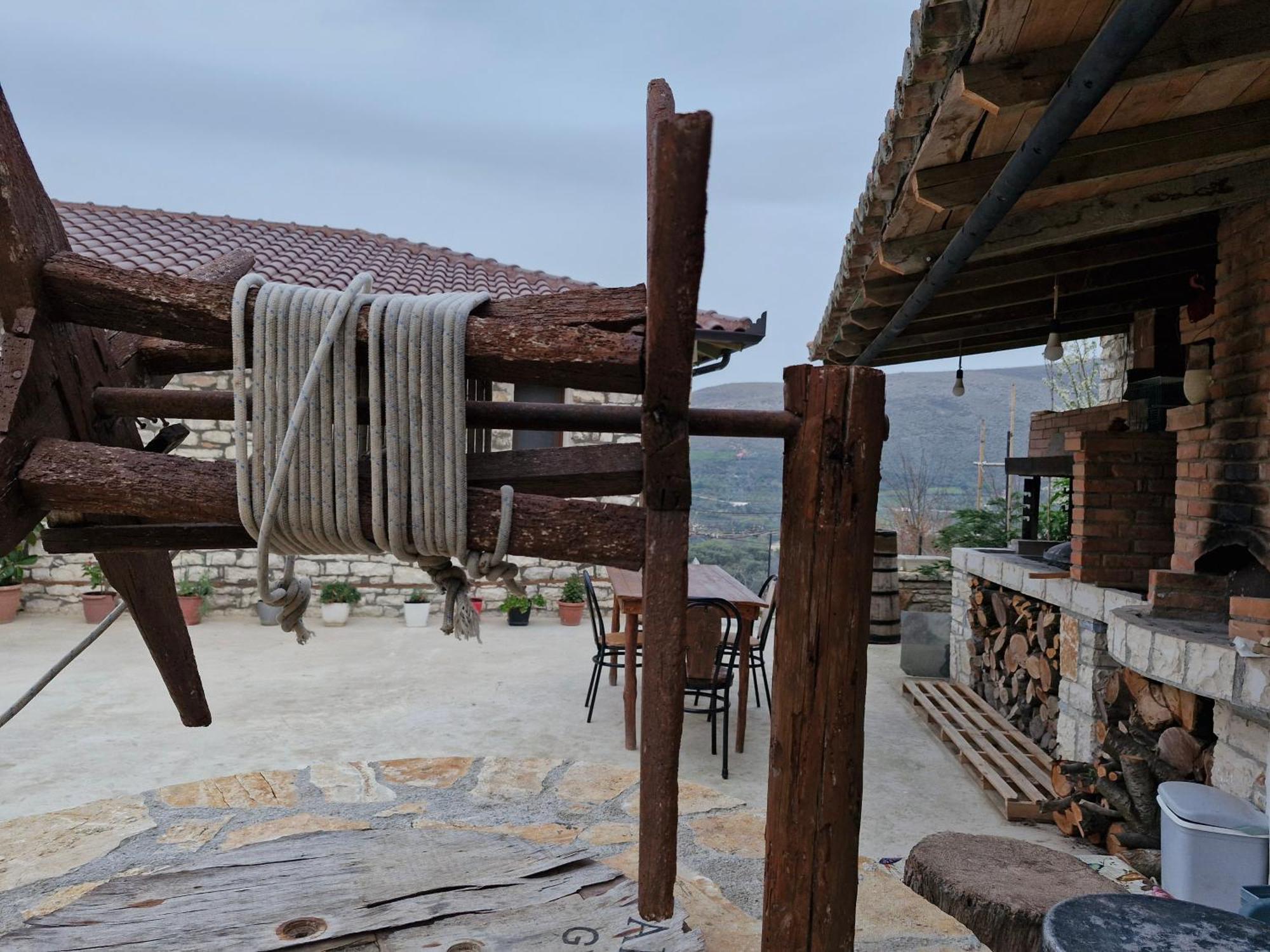 Villa Shpiragu Village Experience Berat Exterior foto